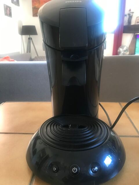 Machine � caf� 25 Manosque (04)