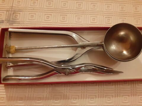 cuill�re � glace et pince � gateau 10 Bezons (95)