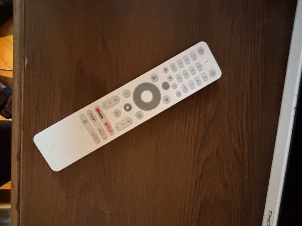 TELEVISION EN TRES TRES BON ETAT QUASI NEUF Photos/Video/TV