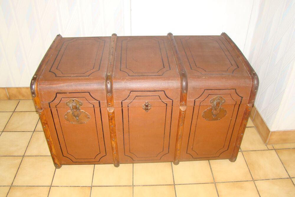 Grande malle de voyage ancienne Epoque 1900 Meubles