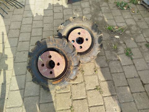 Lot pour motoculteur 
120 P�ault (85)