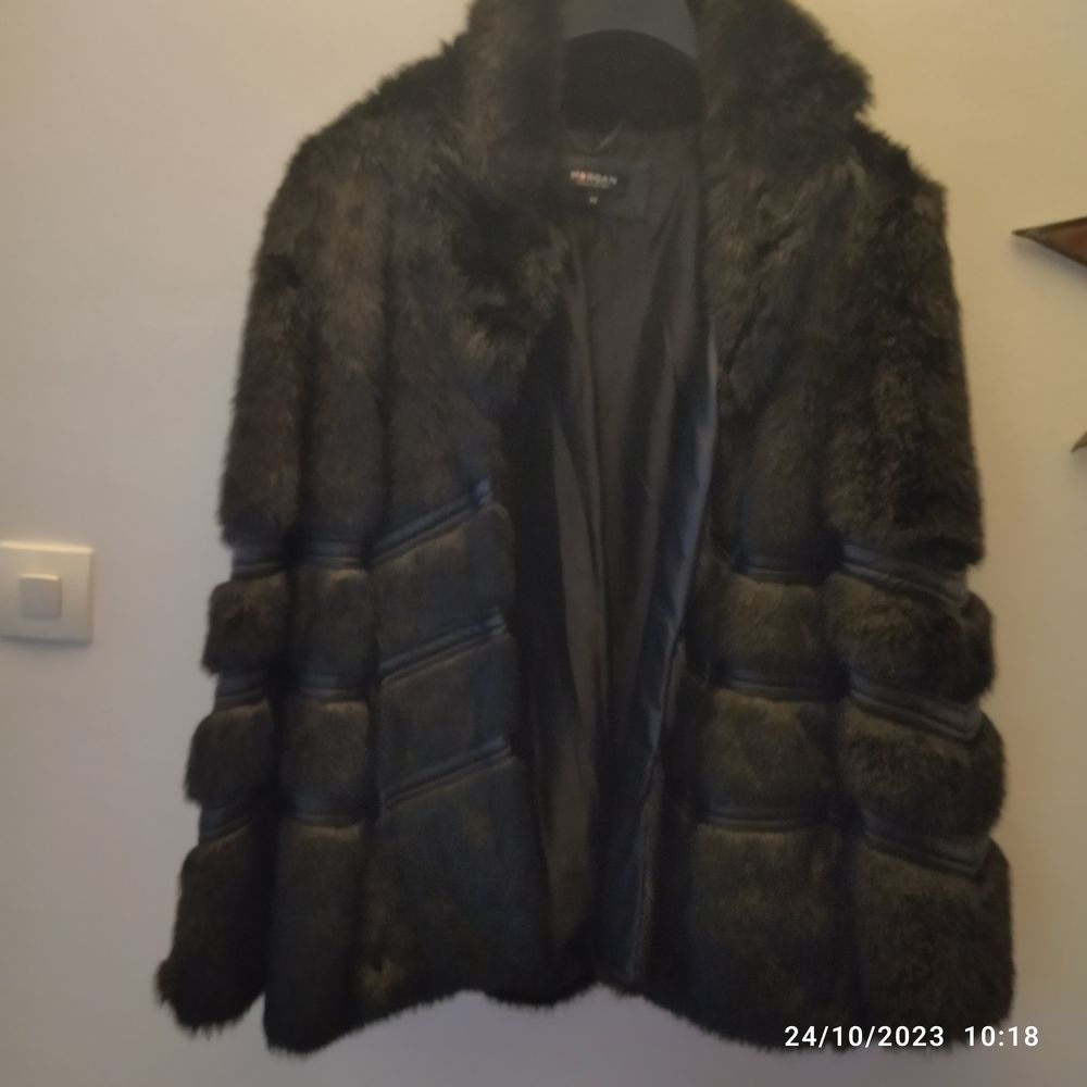 Acheter et rester dans le dressing Vêtements