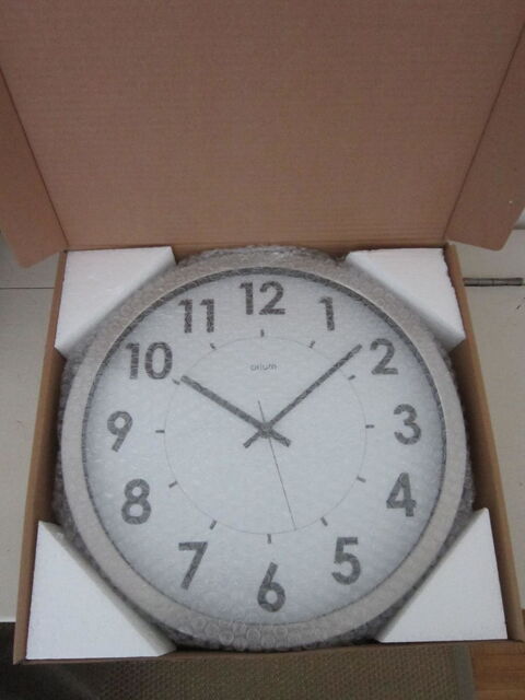 Horloge argenté 35 cm neuve 20 Courbevoie (92)