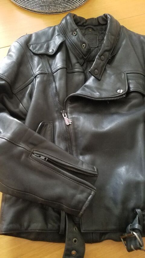 Veste en cuir vritable homme
30 Beauvais (60)