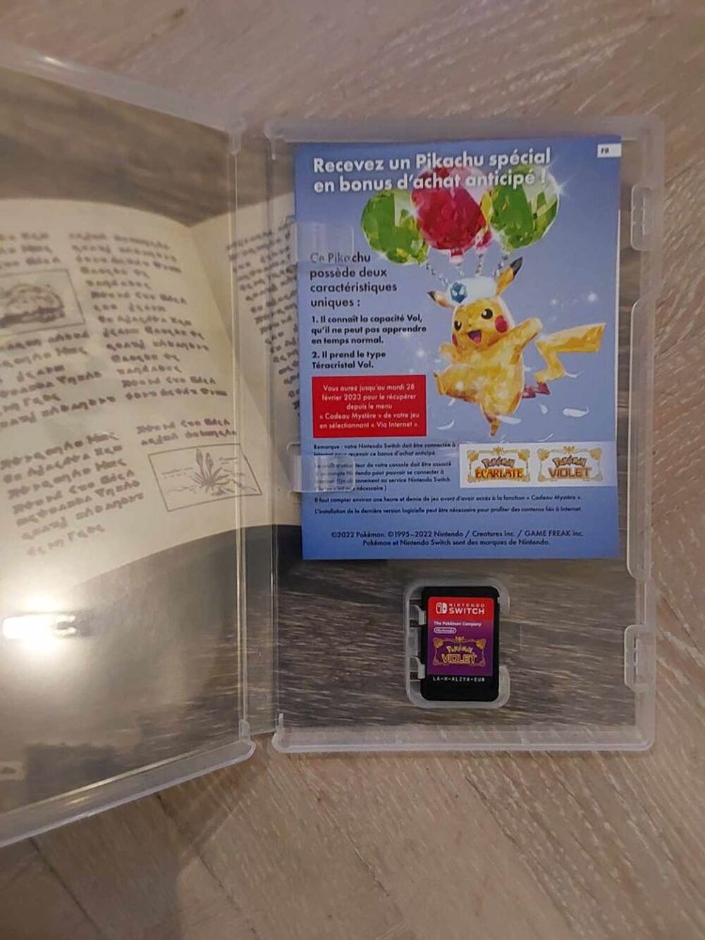 POKEMON VIOLET SWITCH Consoles et jeux vidéos