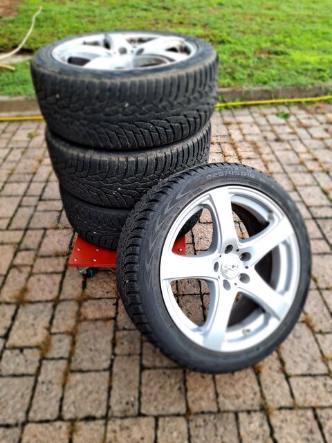 Lot de 4 pneus d'hiver avec jantes 0 Chanas (38)