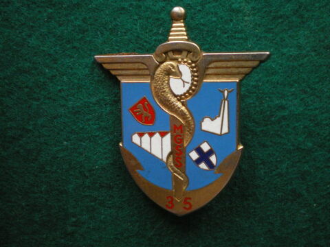 Insigne de Santé - Magasin Général Service Santé M.G.S.S 35. 12 Caen (14)