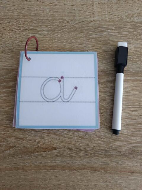 Montessori l'alphabet en attach 5 Hrouville-Saint-Clair (14)