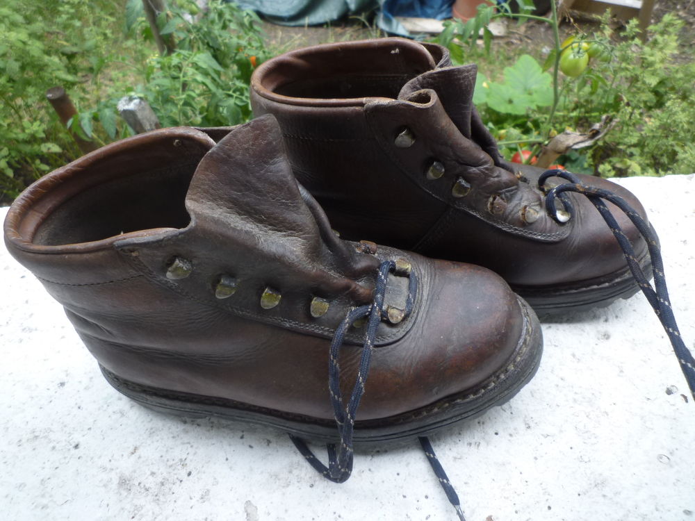 Chaussures randonn&eacute;e Himalaya
Pointure 35-36 Sports