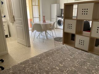  Appartement à louer 1 pièce 35 m²