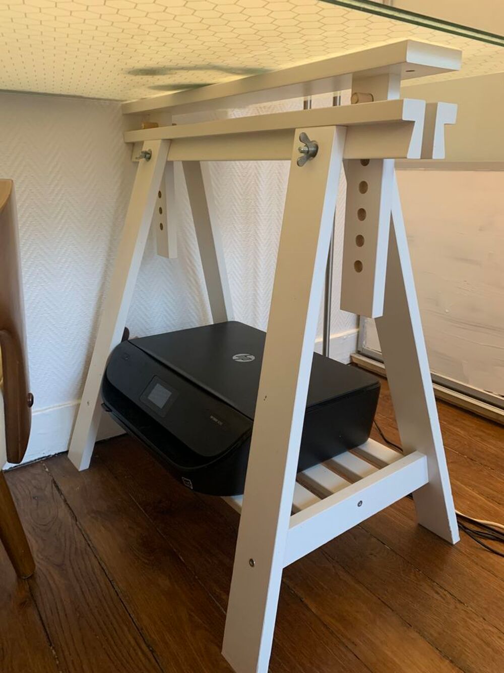 Grand bureau en verre ikea tr&egrave;s bon &eacute;tat Meubles