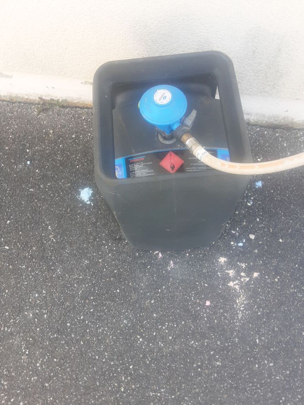MANOM&Egrave;TRE PLUSCUBE**VIDE Bricolage
