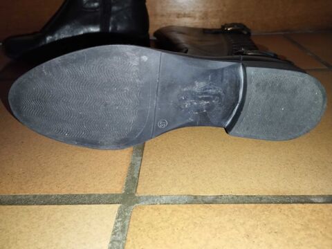 Bottes femme pointure 37 noires cuir 39 Parçay-les-Pins (49)