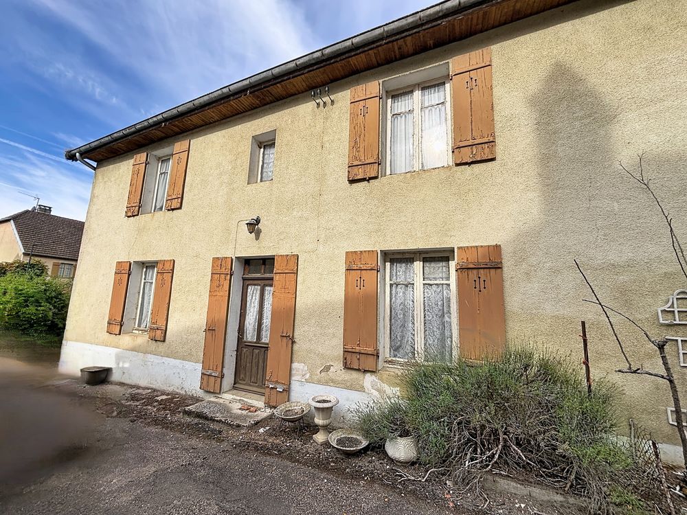 Vente Ferme EXCLUSIVITÉ  ANCIENNE FERME ET VASTES DÉPENDANCES À RÉNOVER Vezet