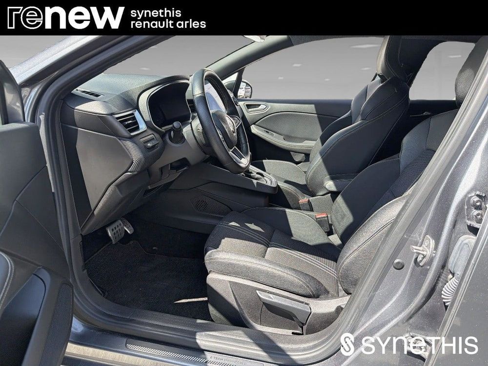 Clio V Clio E-Tech full hybrid 145 Engineered 2023 occasion 13200 Arles