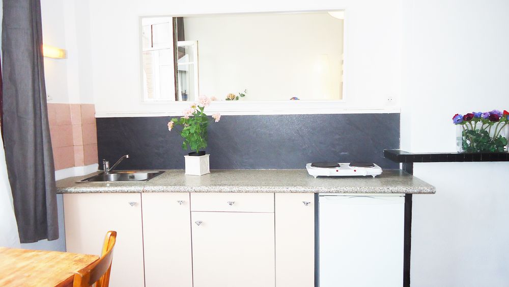 Location Chambre CHAMBRE MEUBLEE VIEUX LILLE BETTIGNIES  N°10 Lille