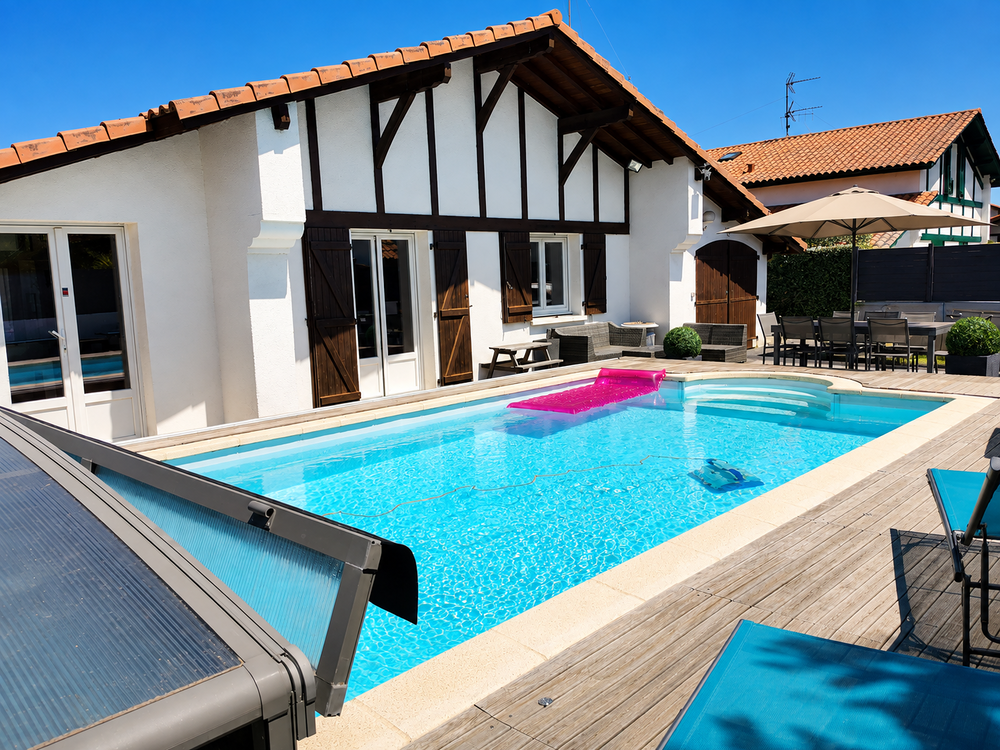 Vente Maison ANGLET MONTBRUN - MAISON 125m2 AVEC PISCINE CHAUFFÉE Anglet