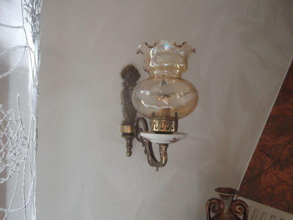 Applique murale en bronze Bricolage
