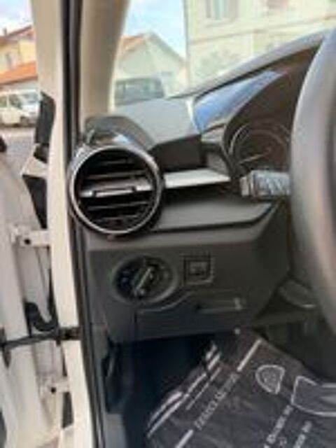 Fabia 1.0 TSI 95 ch BVM5 Ambition 2023 occasion 40100 Dax