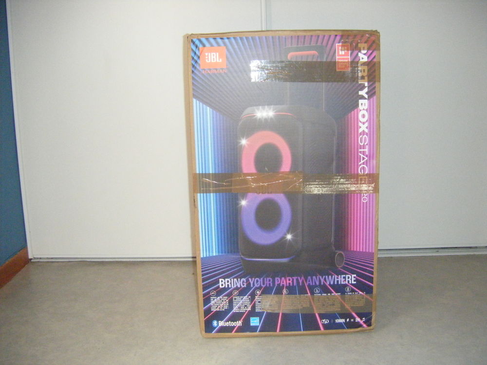 1 Enceinte sono portable JBL PartyBox Stage 320 Noire NEUVE Audio et hifi