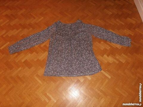 Tunique grise (59 50) 7 Tours (37)