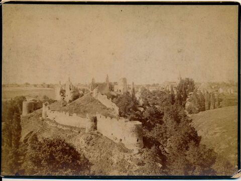 Le Ch�teau de Murat Villefranche d'Allier Photographie 1880 35 Loches (37)