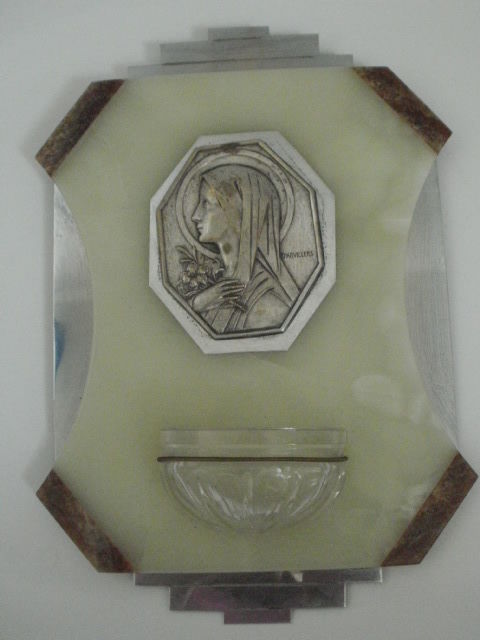 Ancien b�nitier sur onyx et m�daillon estampill� C PARVILLER 25 Montauban (82)