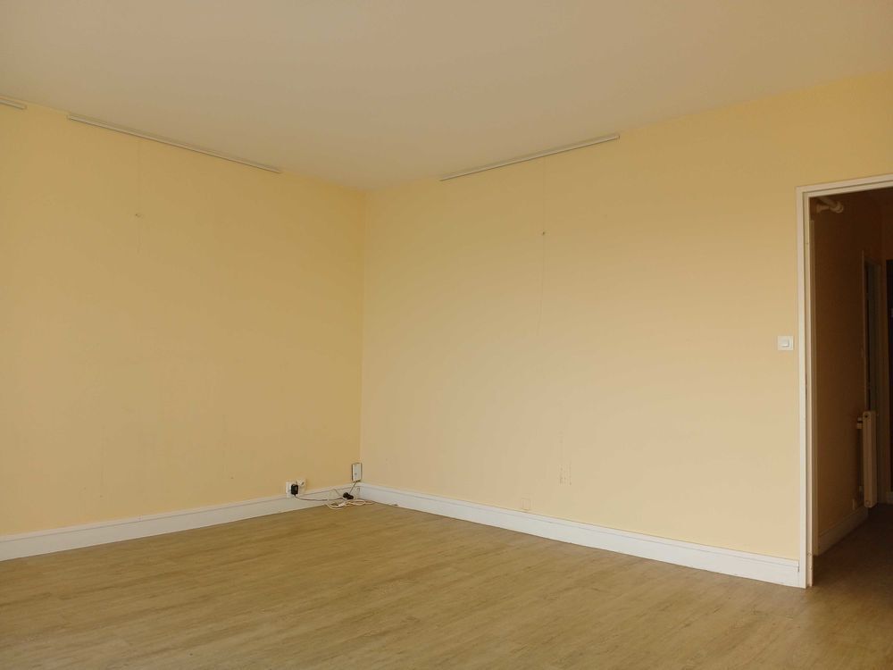 Location Appartement T1 à louer dans Résidence Séniors à Troyes Troyes