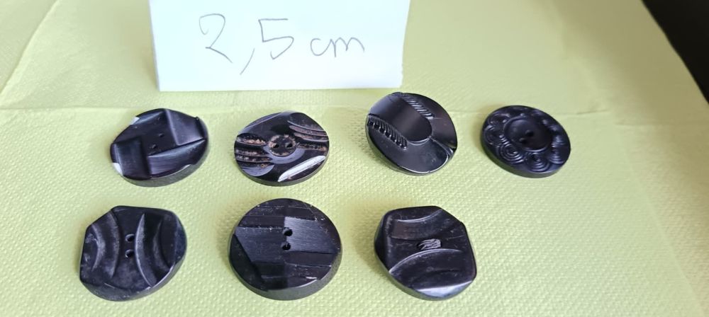 Exceptionnel Lot de 82 Boutons Vintage Noirs ? Multi-tailles Décoration