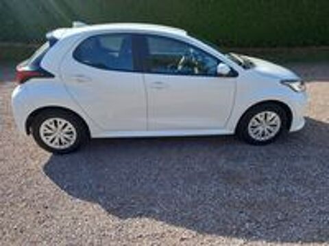 Yaris STE 1.5 HYBRIDE 116 DYNAMIC BUSINESS GPS 2 PLACES 41096 KMS 2024 occasion 88220 Urim&eacute;nil