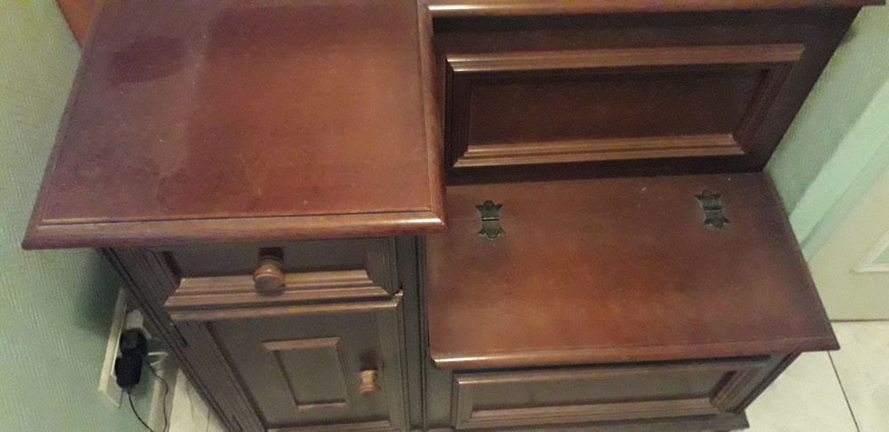 Petit meuble de t&eacute;l&eacute;phone avec rangements Meubles