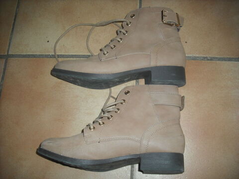 bottines a boucle 5 Puyméras (84)