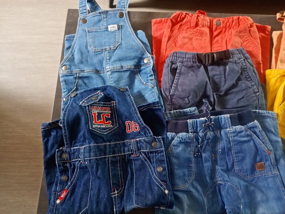 Lots v&ecirc;tements gar&ccedil;on 2 ans Mobilier enfants