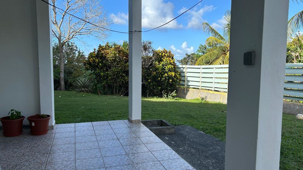   Charmant studio avec terrasse et jardin pour votre s�jour en Guadeloupe / 50� par nuit DOM-TOM, Morne-�-l'Eau (97111)