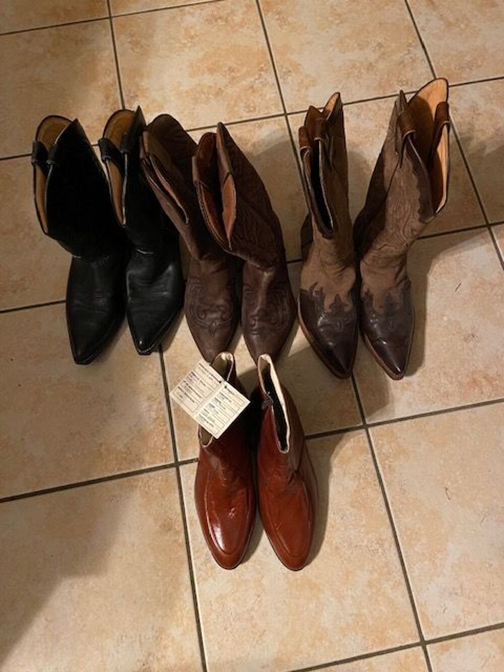 3 paire de bottes Western, 1 paire de bottines taille 43 Chaussures