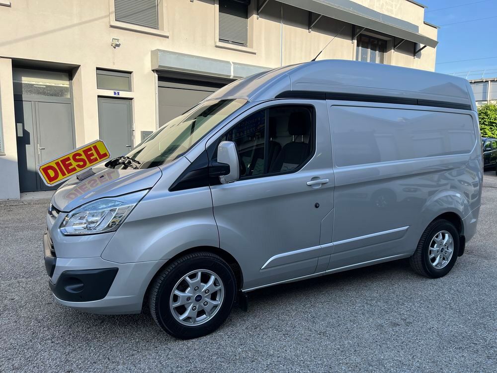 Transit TRANSIT CUSTOM CABINE APPROFONDIE 290 L1H1 2.2 TDCi 125 AMBIENTE 2013 occasion 42700 Firminy