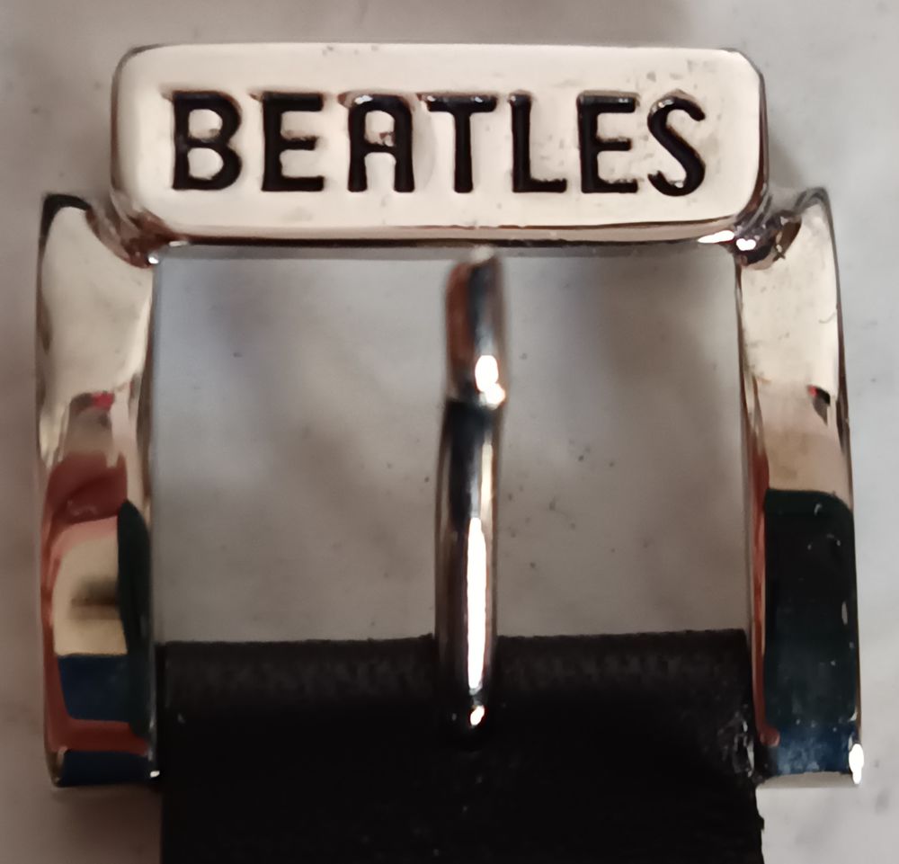 Montre Noir collector Original Copyright 1993 Beatles TM Bijoux et montres