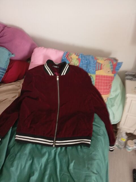 blouson femme bordeaux 15 Fumel (47)