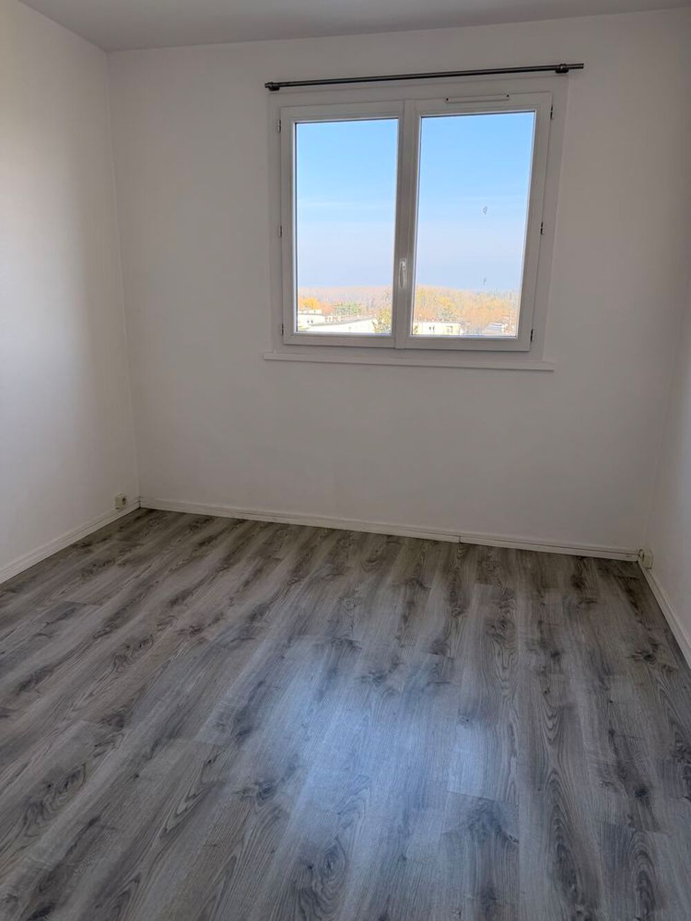 Location Appartement 🔑 À LOUER : F3 Lumineux de 57 m² Noyon