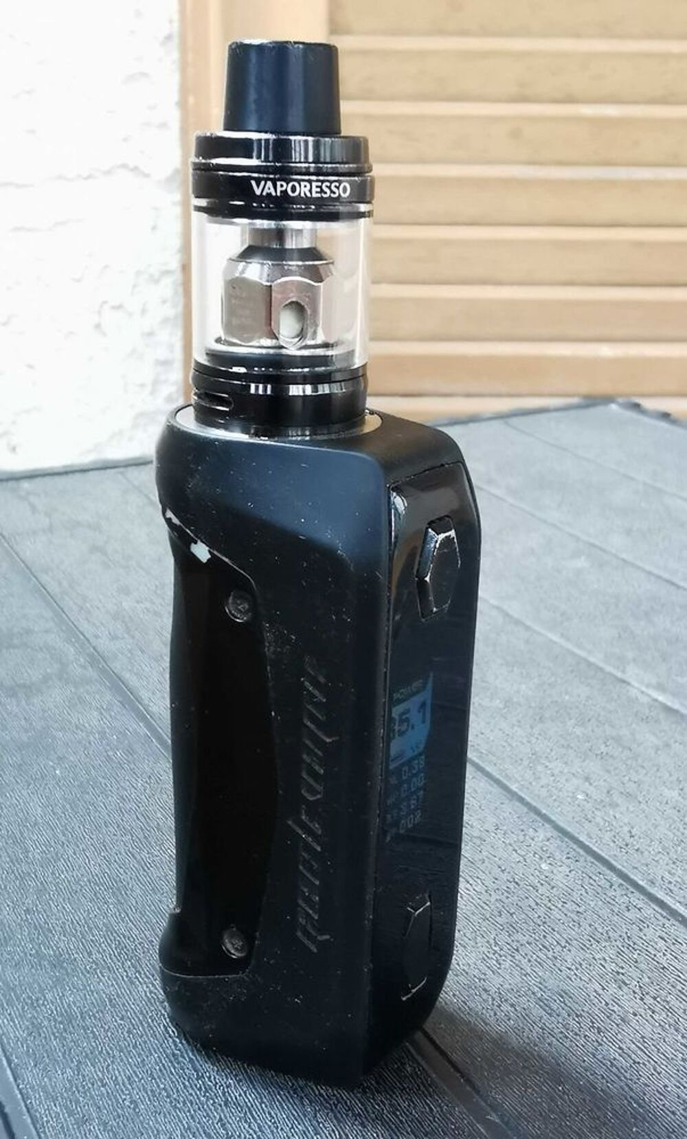 Vapote Aegis Solo 100w avec accessoires Photos/Video/TV