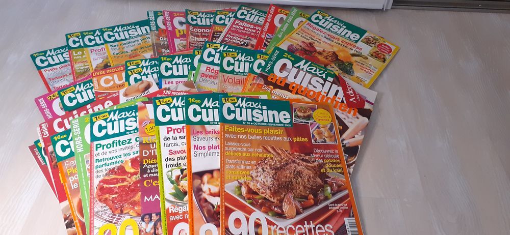 Lot de 35 Livres/Magazines &quot;Recettes Cuisine Diverses&quot; Livres et BD