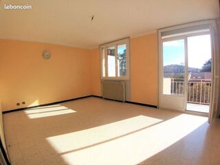  Appartement à louer 4 pièces 72 m²