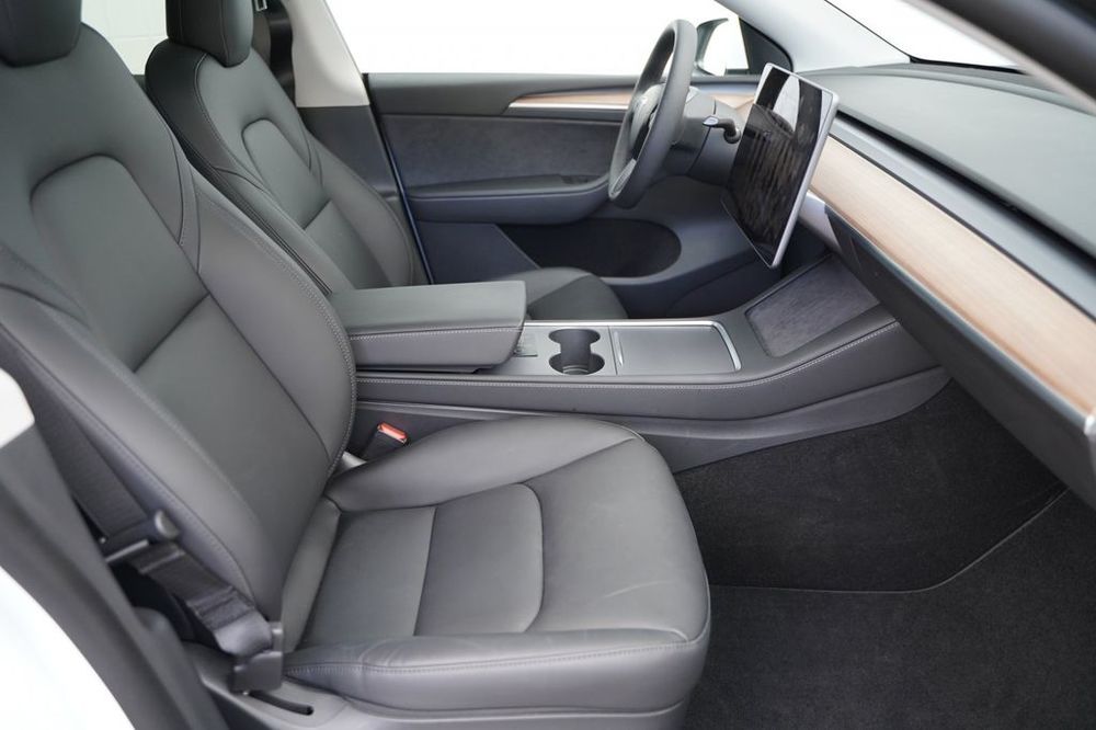 Model Y MODEL Y Performance Dual Motor AWD 2021 occasion 69007 Lyon