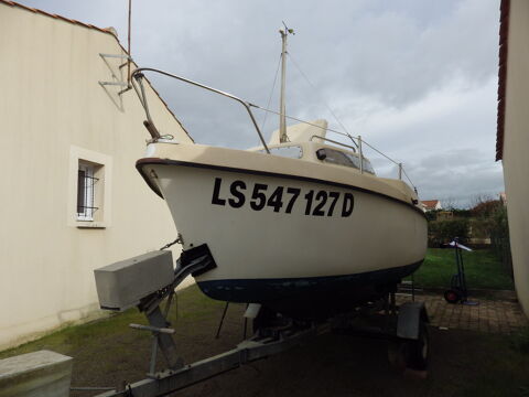 Bateaux &agrave; moteur P&ecirc;che-promenade 1981 occasion La Roche-sur-Yon 85000