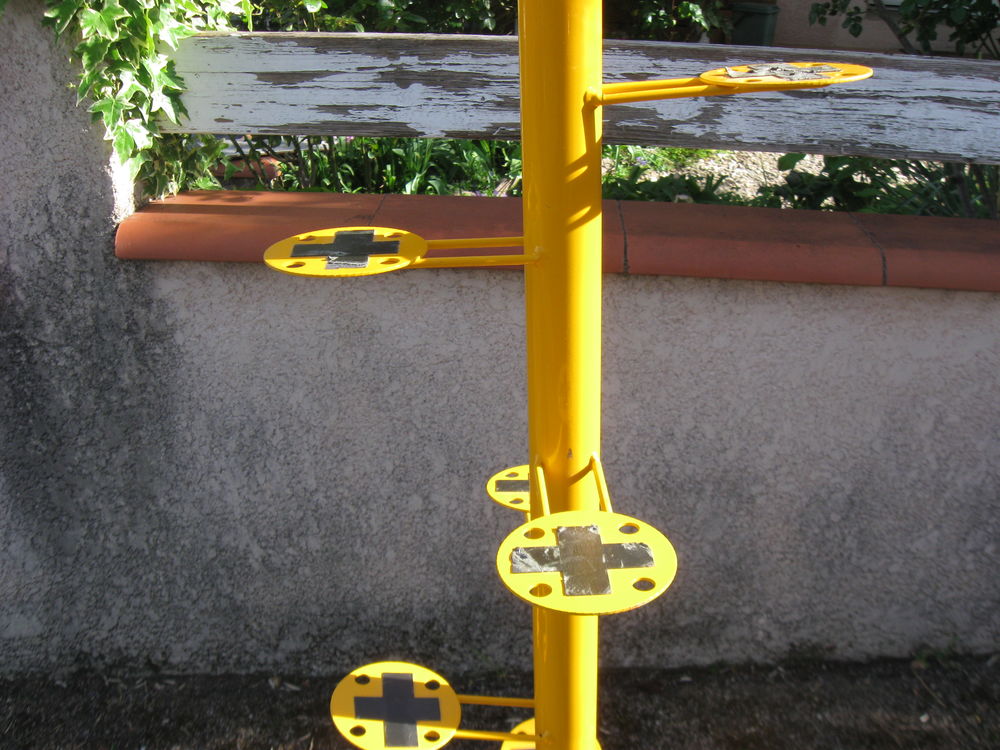 pr&eacute;sentoir BIC Bricolage