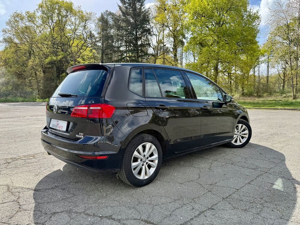 Golf Sportsvan 1.6 TDI 110 FAP BlueMotion Technology Trendline Business 2014 occasion 65800 Aureilhan