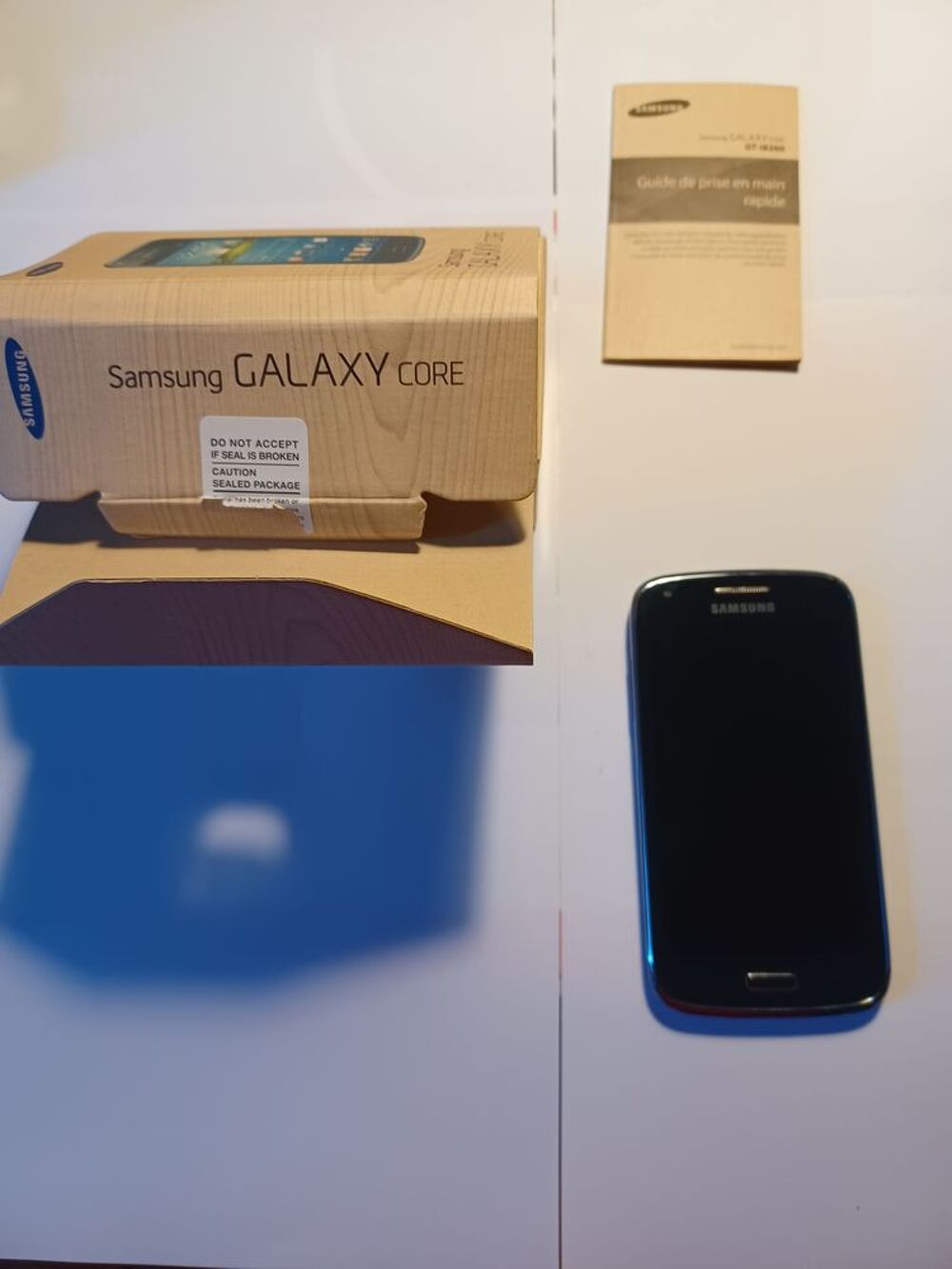 SMARTPHONE GALAXY CORE GT-18260 Téléphones et tablettes