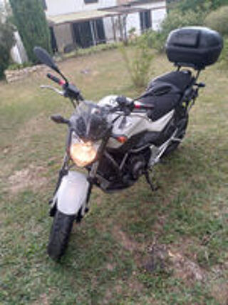 HONDA 2012 occasion 83000 Toulon