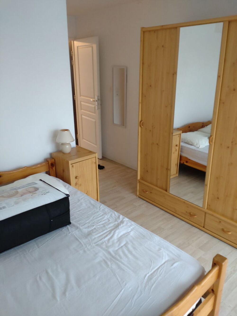 Location Appartement Appartement t2 meublé terrasse disponible Valenciennes