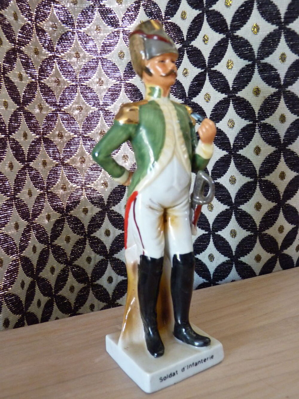 napol&eacute;on statuette porcelaine soldat d'infanterie 